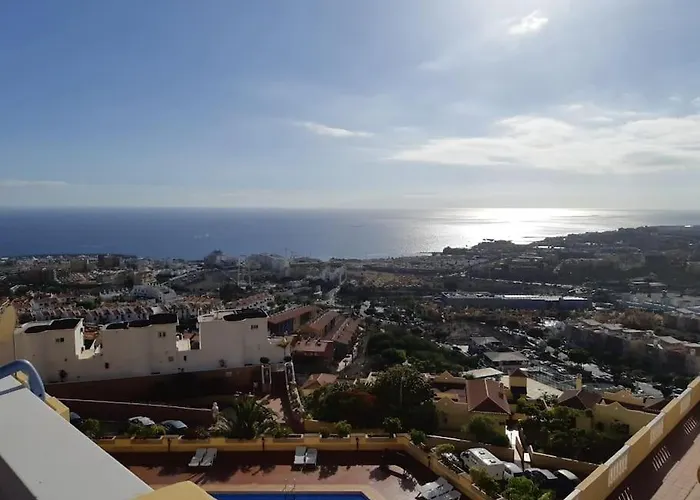 Διαμέρισμα Con Impresionantes Vistas Y Piscina *