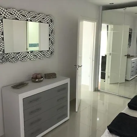 公寓 Con Impresionantes Vistas Y Piscina