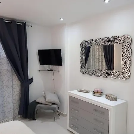 公寓 Con Impresionantes Vistas Y Piscina 阿德耶