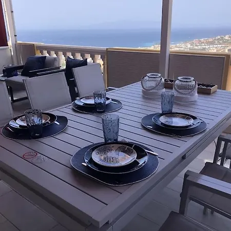 公寓 Con Impresionantes Vistas Y Piscina *