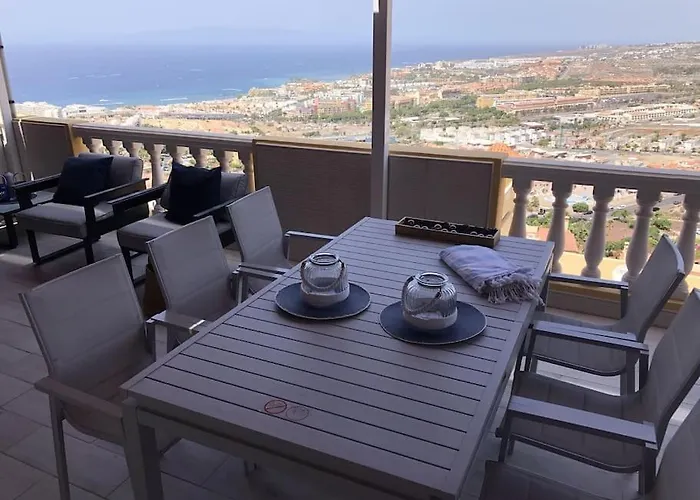 Con Impresionantes Vistas Y Piscina Costa Adeje (Tenerife)
