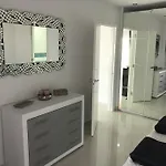 Апартаменти Con Impresionantes Vistas Y Piscina